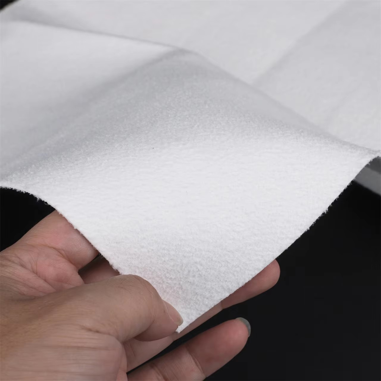 https://www.kenjoymedicalsupplies.com/microfiber-cloth-for-car-cleaning-wholesale-product/